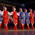 zespół "Kijów" podbił serca publiczności tańcem,urodą i akrobacjami