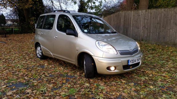 Yaris verso 1.3 2004