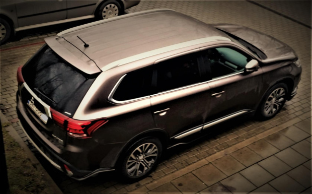 spojler outlander
