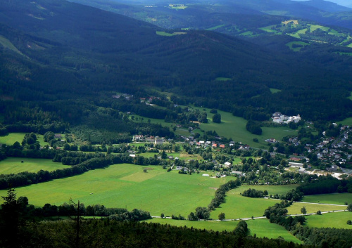widok z góry "Biskupia Kopa" na Czeską stronę